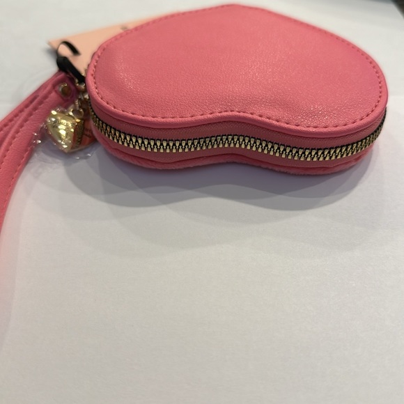 Juicy Couture Be Classic Heart Wallet/Wristlet - NWT - Picture 3 of 9